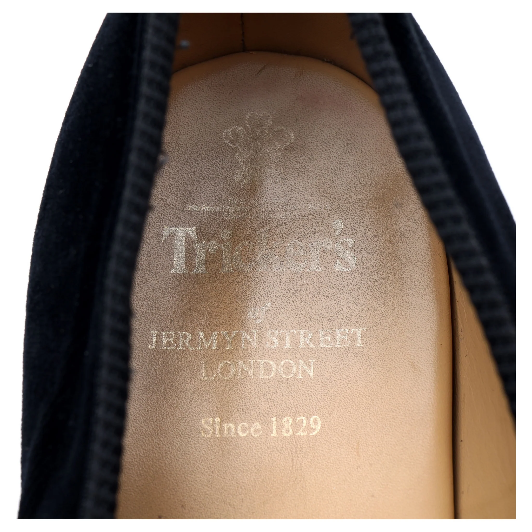 'Lion' Black Velvet Slippers UK 10.5 - Image 12