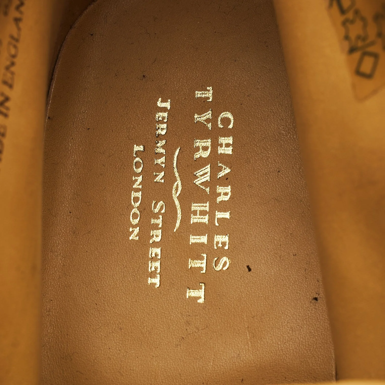 Charles Tyrwhitt Dark Brown Suede Chukka Boots UK 10.5 F - Image 6