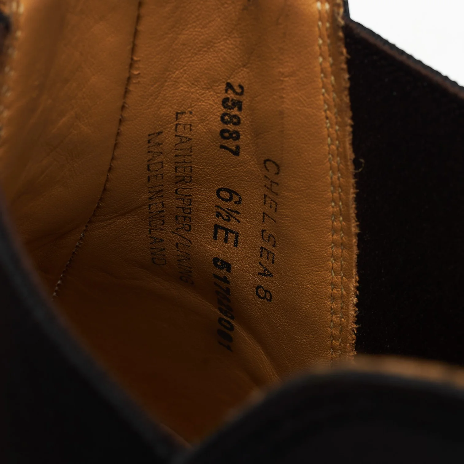 'Chelsea 8' Black Leather Chelsea Boots UK 6.5 E - Image 7