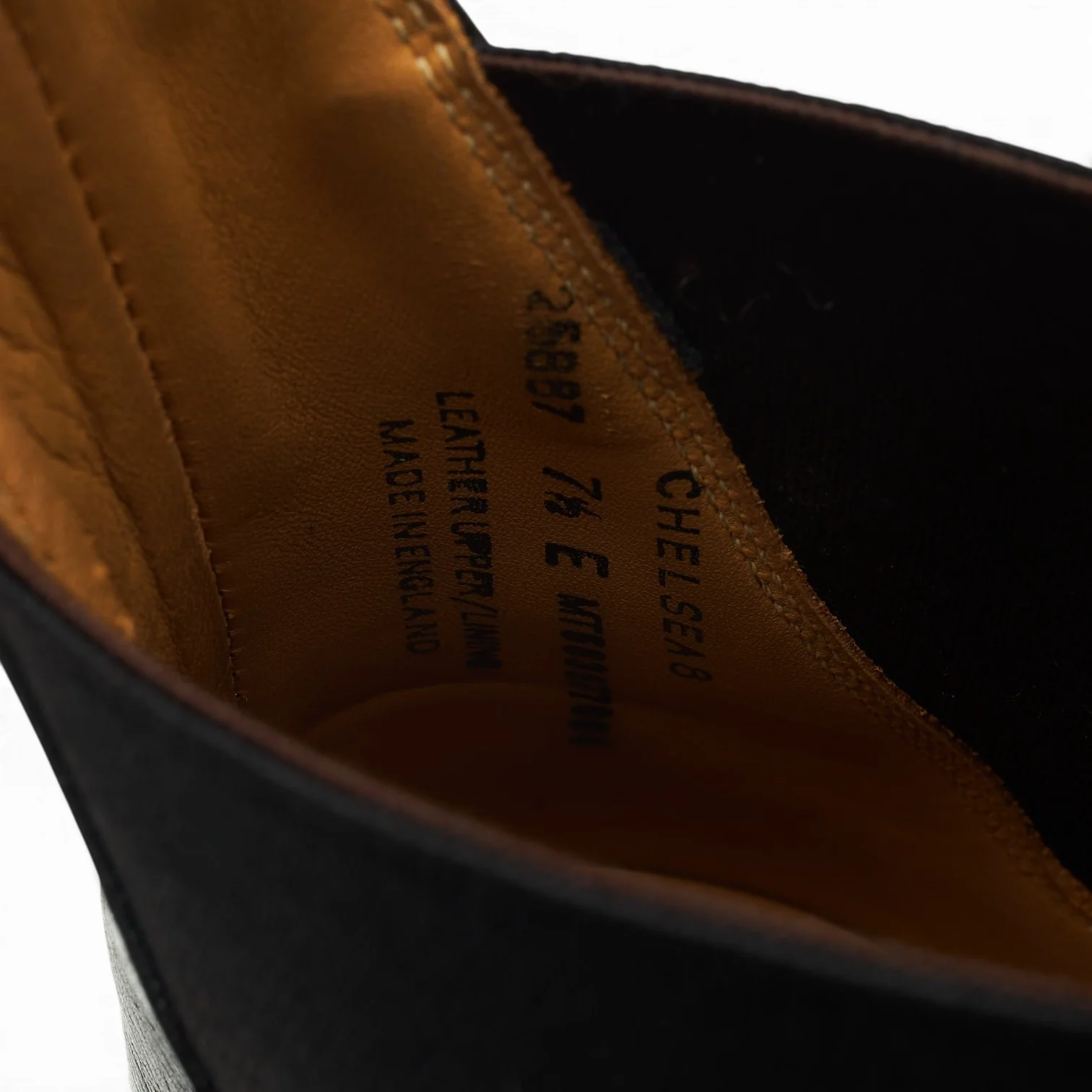 'Chelsea 8' Black Leather Chelsea Boots UK 7.5 E - Image 7