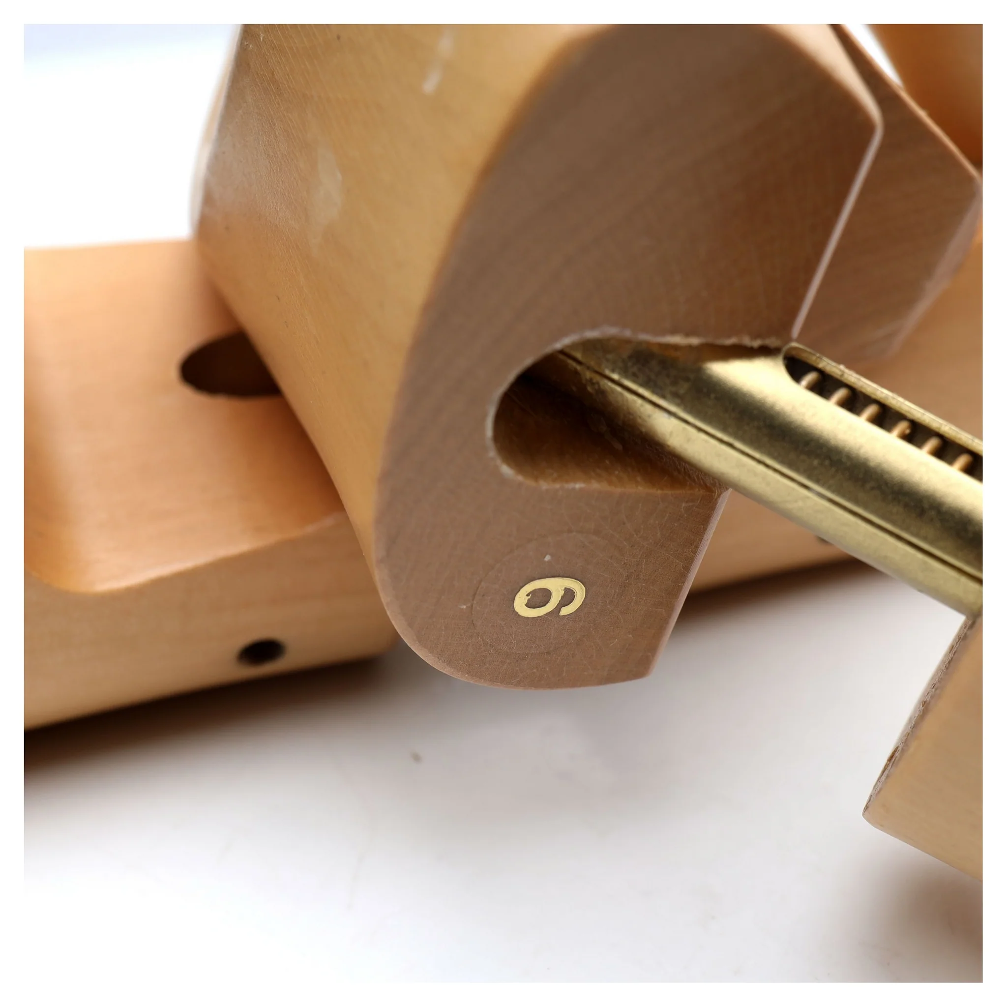 Wooden Shoe Trees UK 6 - Image 3