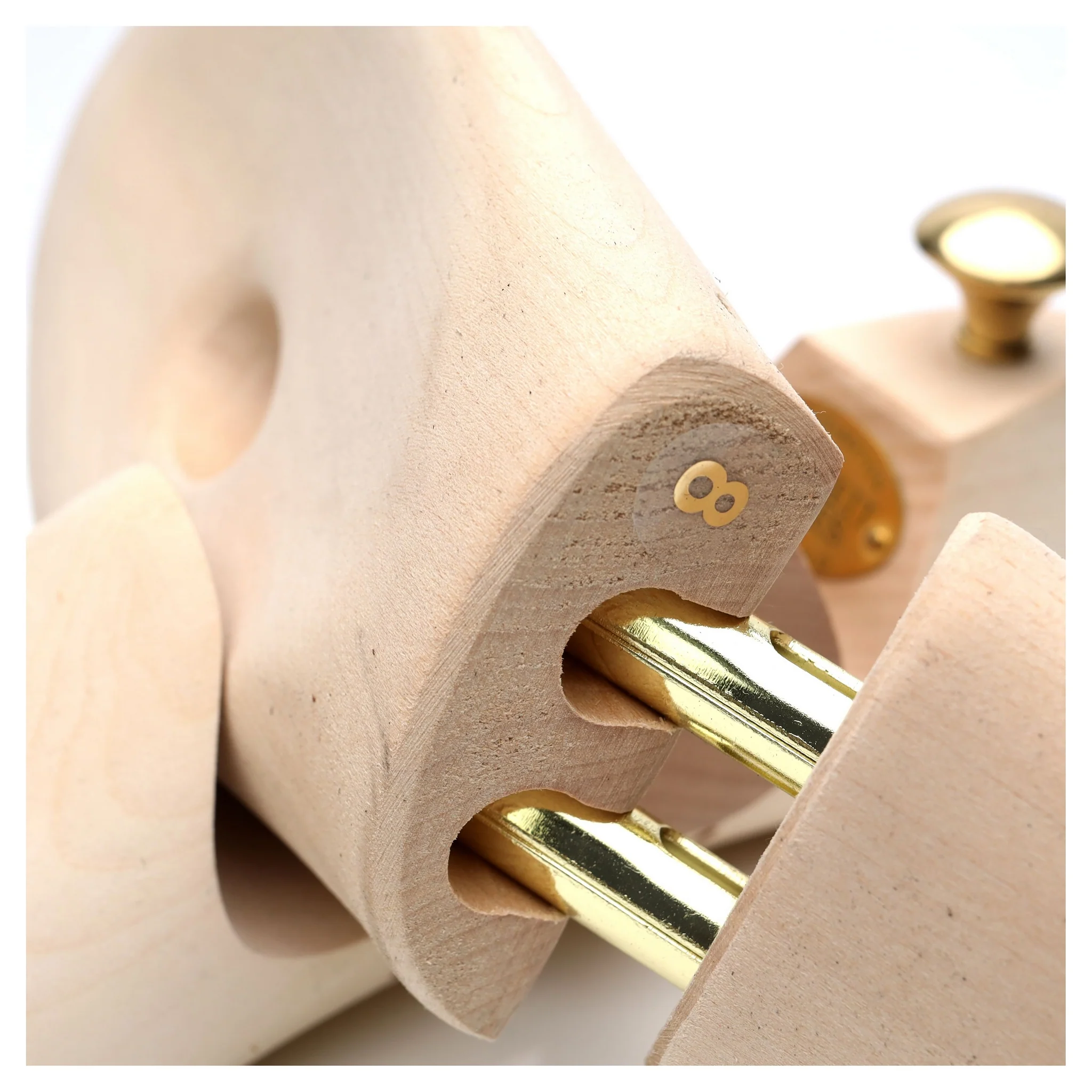 Wooden Shoe Trees UK 8 - Image 3
