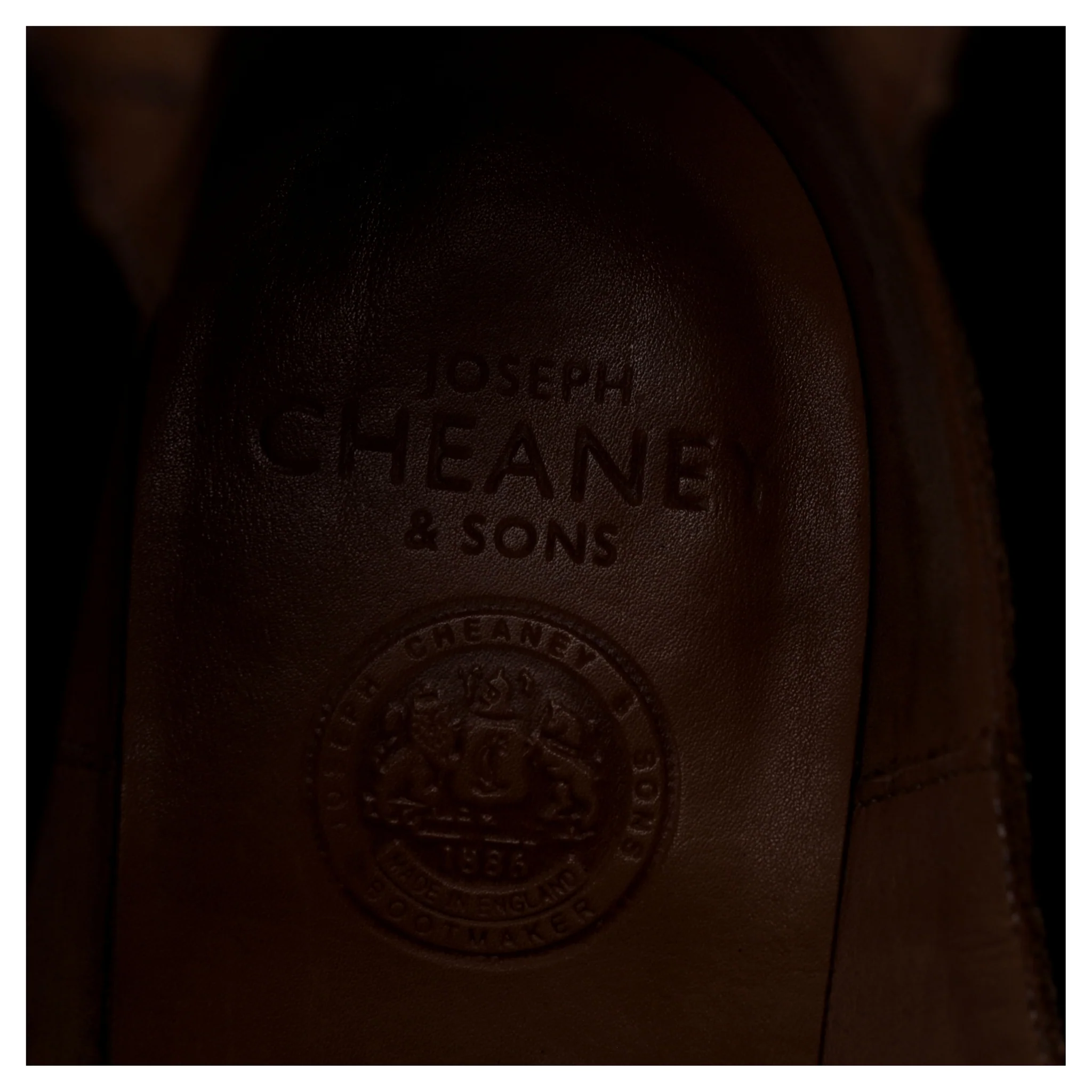 'Godfrey' Dark Brown Leather Chelsea Boots UK 9.5 F - Image 12