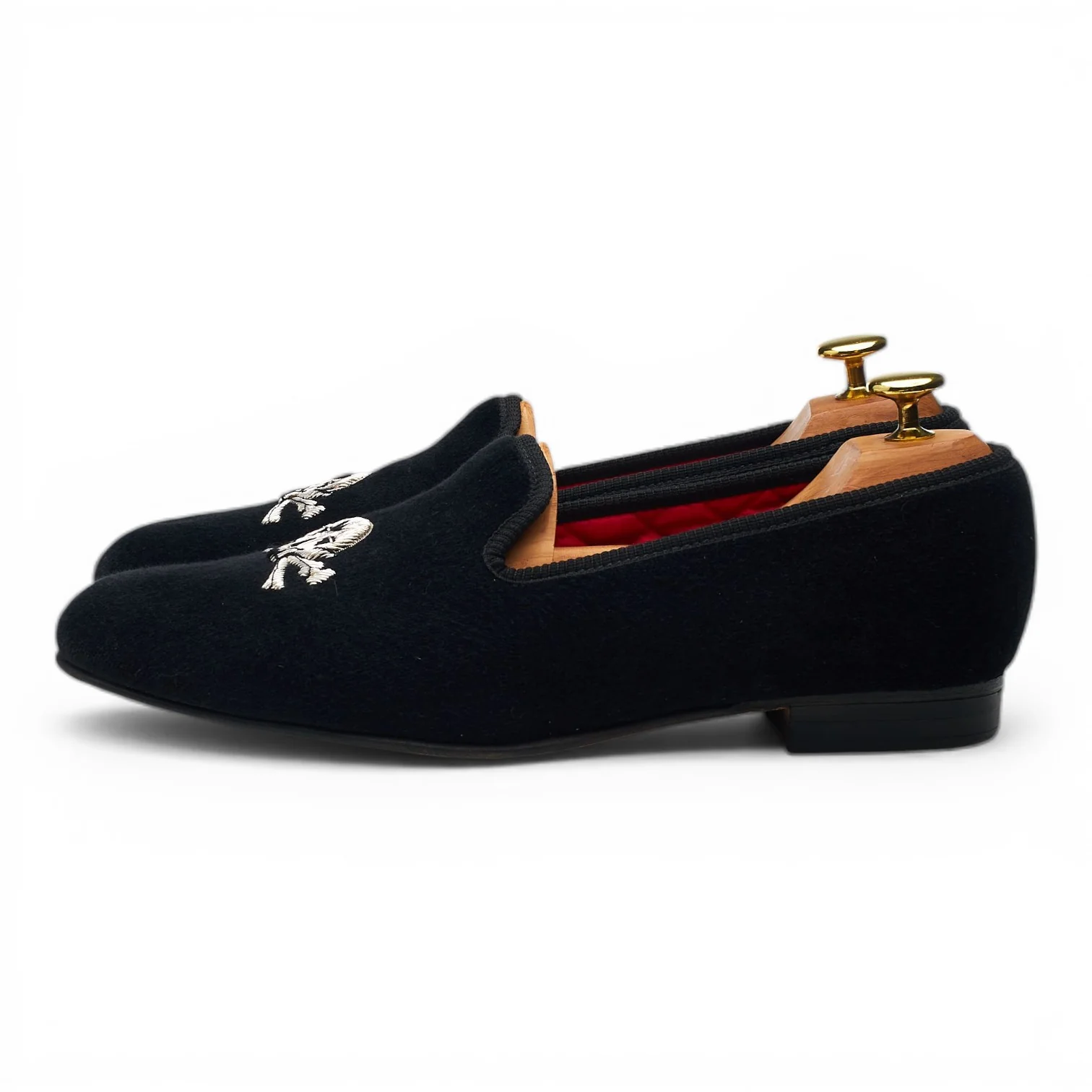 'Skull & Bones' Black Velvet Slippers UK 8.5 - Image 3